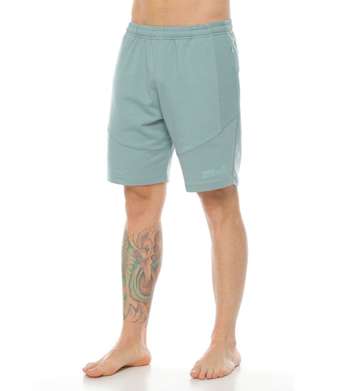 pantaloneta deportiva para hombre color verde parte frontal
