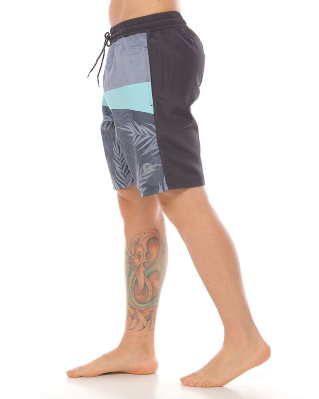 pantaloneta de playa larga color gris oscuro para hombre parte lateral izquierda