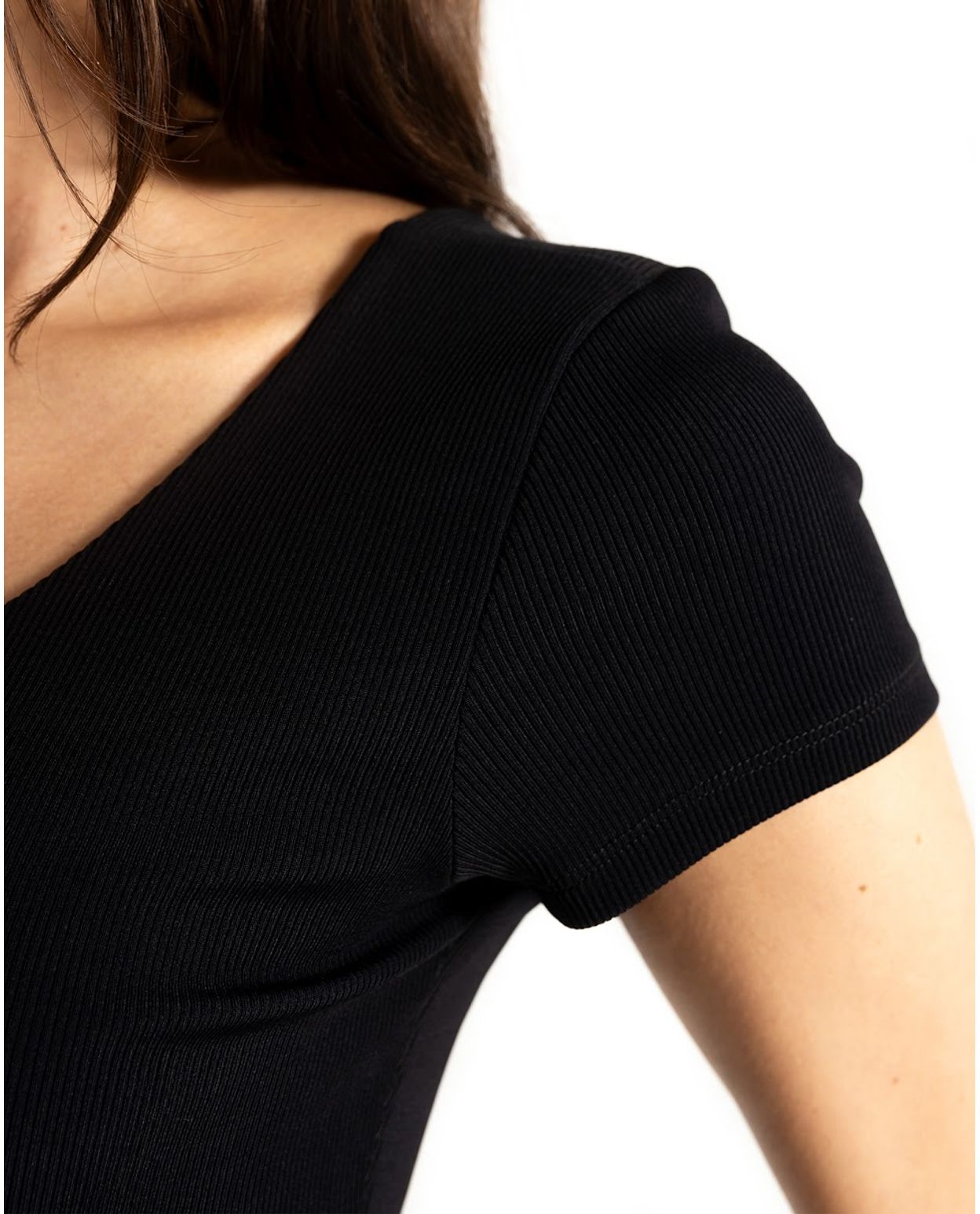 CROP-TOP-MANGA-CORTA