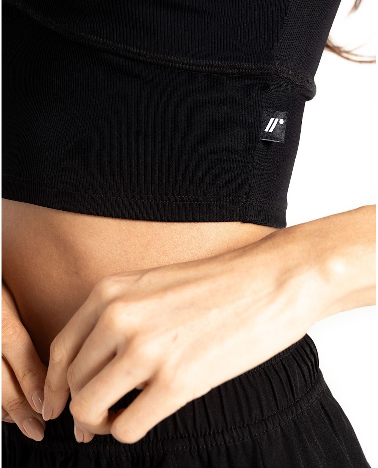 CROP-TOP-MANGA-CORTA