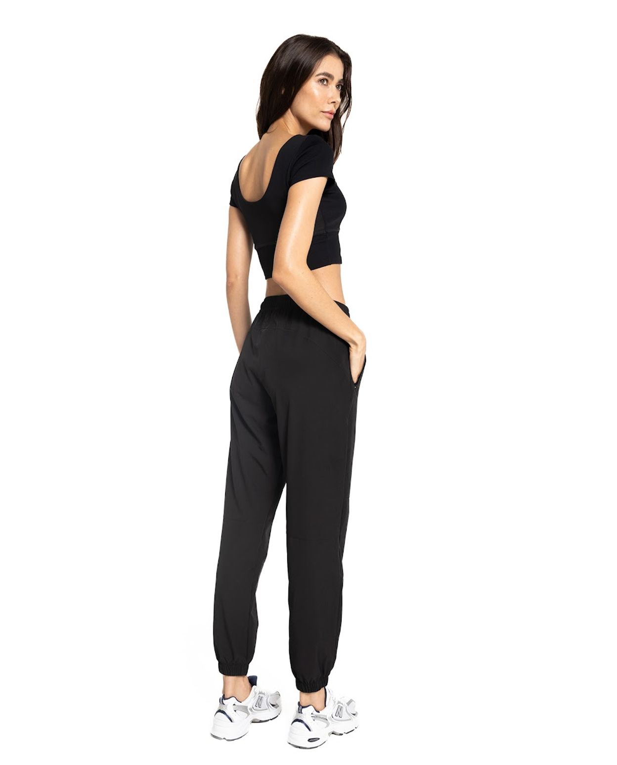 CROP-TOP-MANGA-CORTA