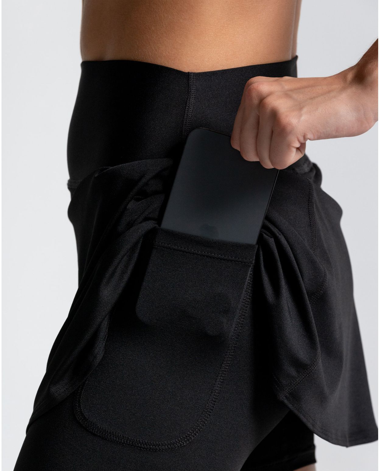 43260-FALDA-DEPORTIVA-NEGRO-MUJER-FALDAS-Y-VESTIDOS-RACKETBALL-7701650929439-2.jpg