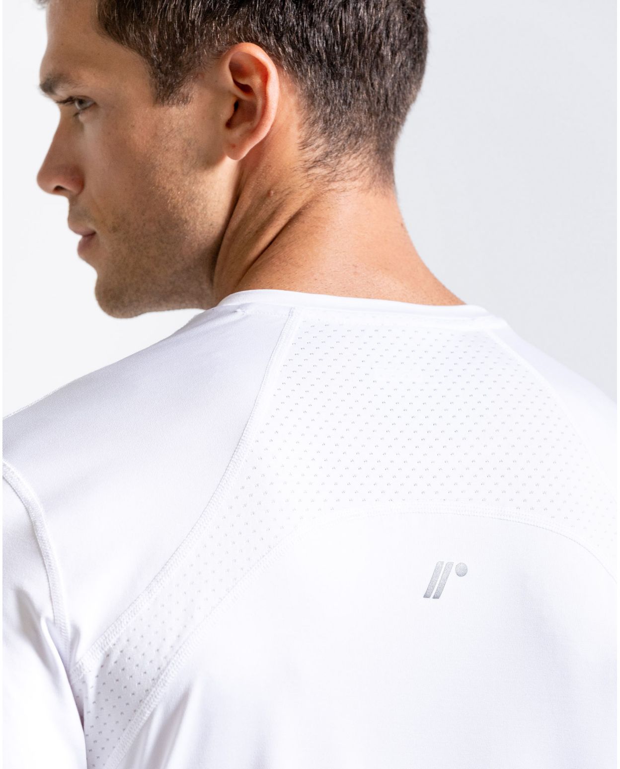 04939-CAMISETA-DEPORTIVA-CUELLO-REDONDO-BLANCO-Hombre-Camisetas-Racketball-7701650971186-3.jpg