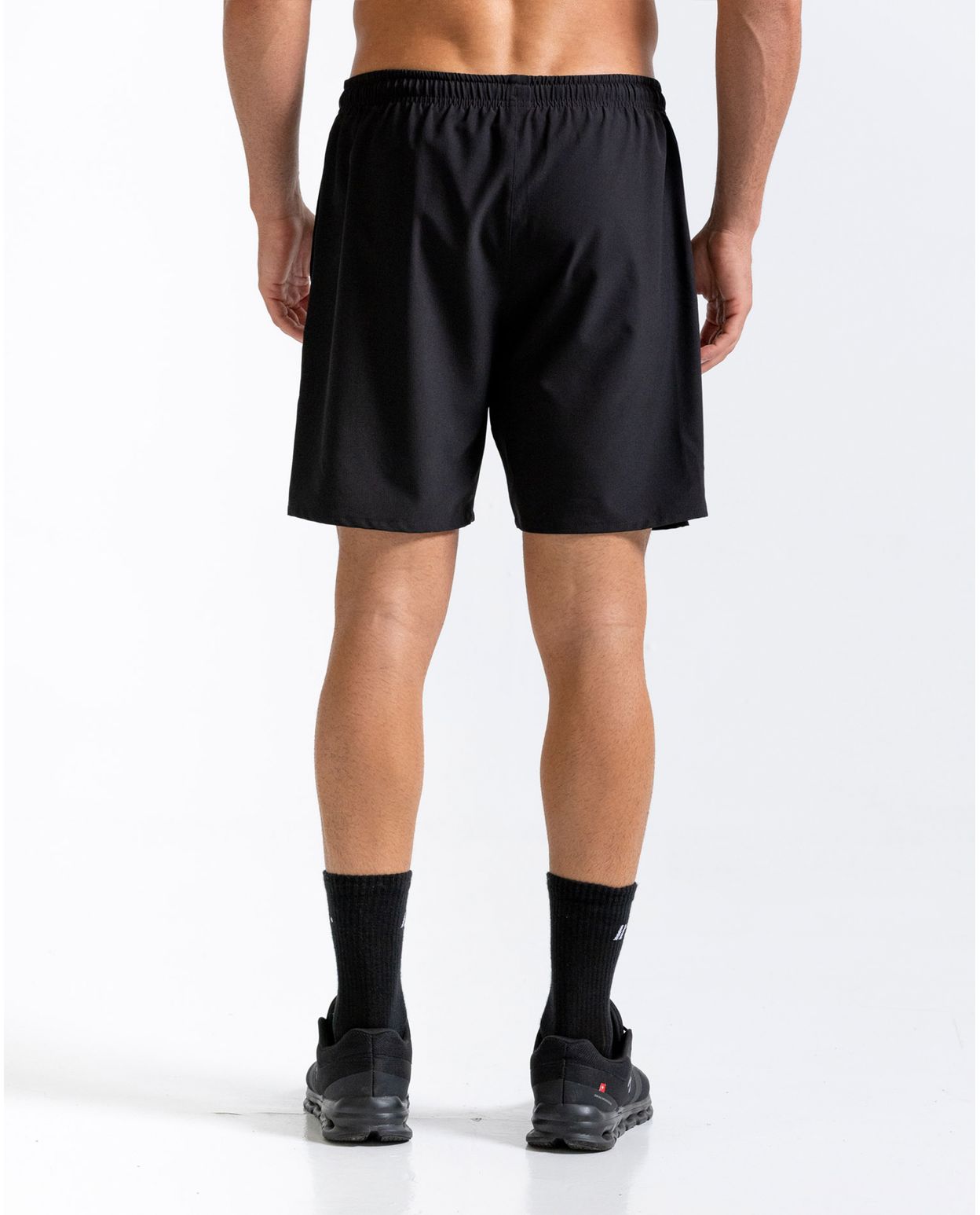 21713-PANTALONETA-DEPORTIVA-NEGRO-HOMBRE-PANTALONETAS-RACKETBALL-7701650930060-4.jpg