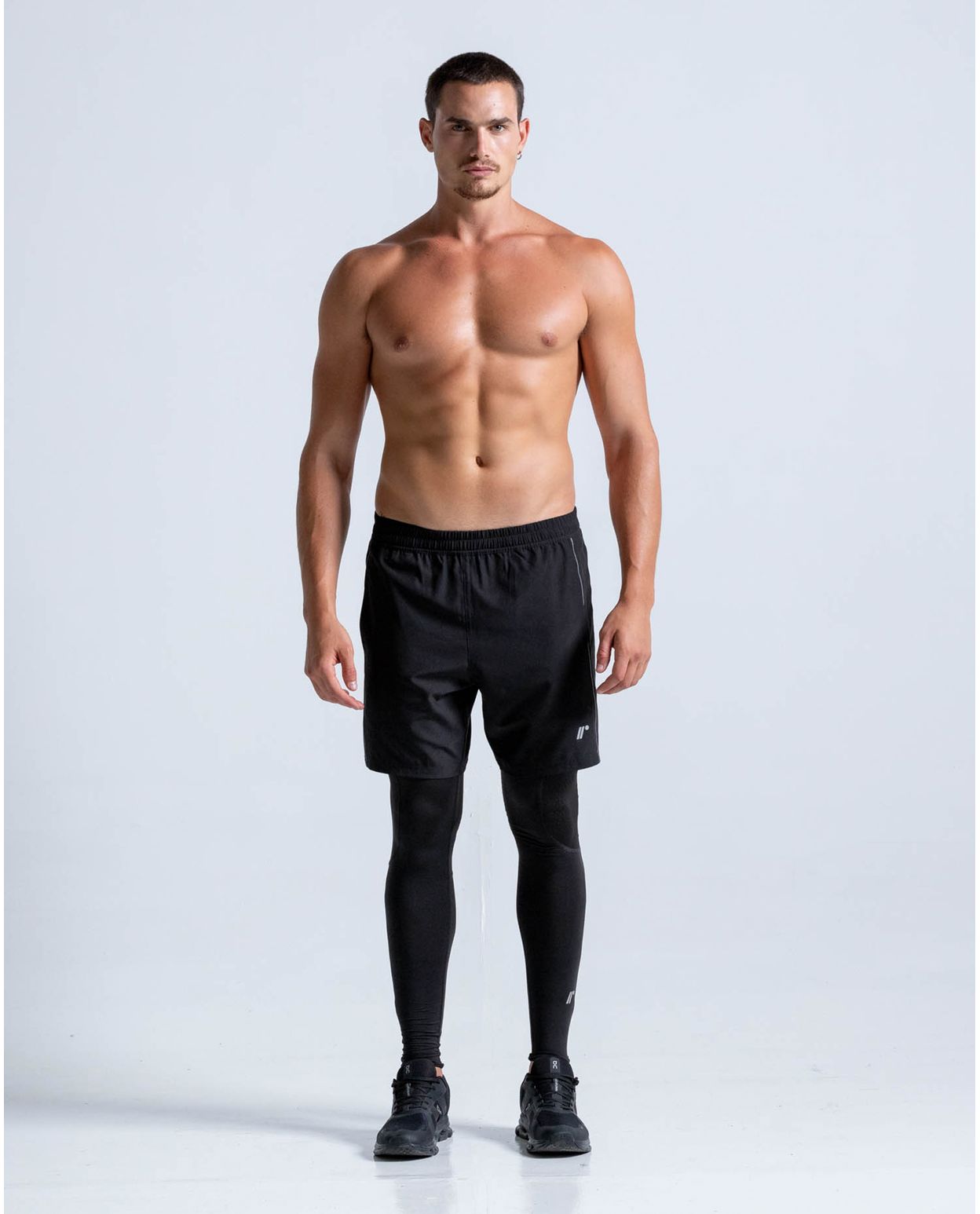 25855-1-Licra-Deportiva-Interior-NEGRO-Hombre-Pantalones-Racketball-7701650864846-5.jpg