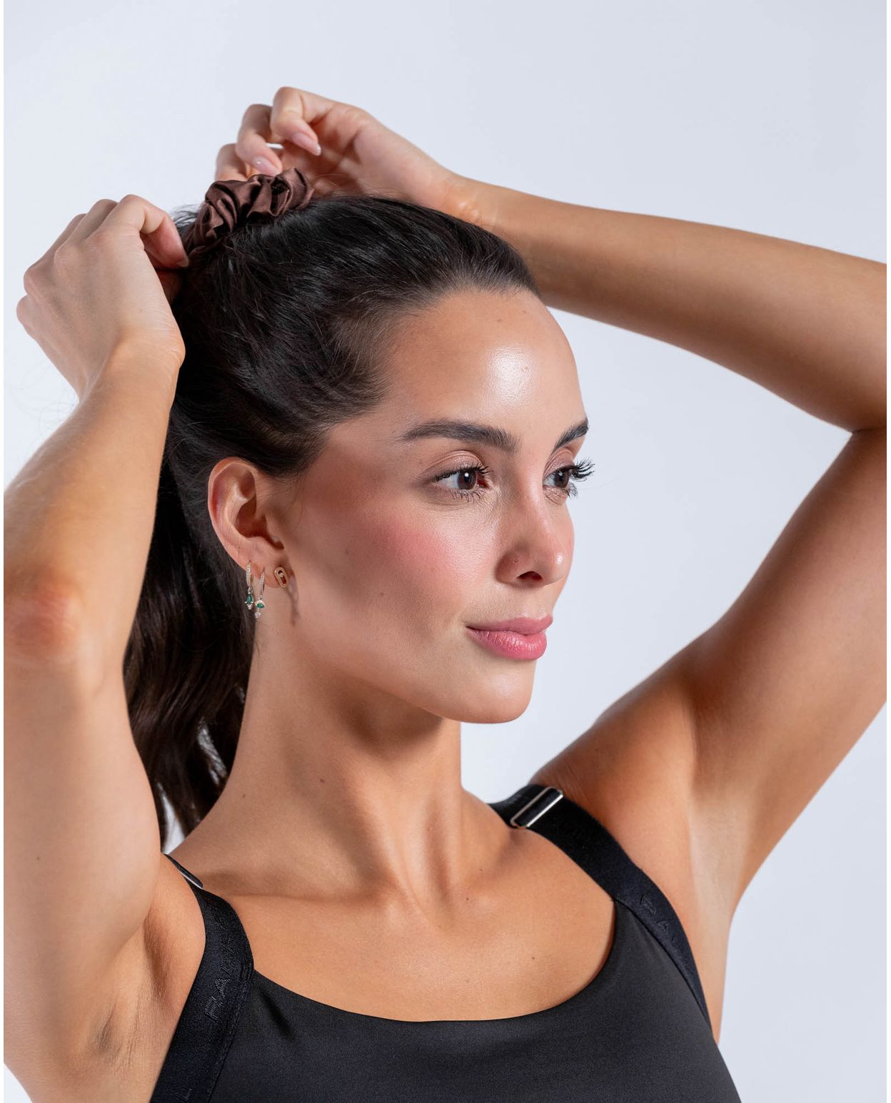 AC5164-Scrunchie-CAFE-Unixes-Accesorios-Racketball-7701650975733-1.jpg